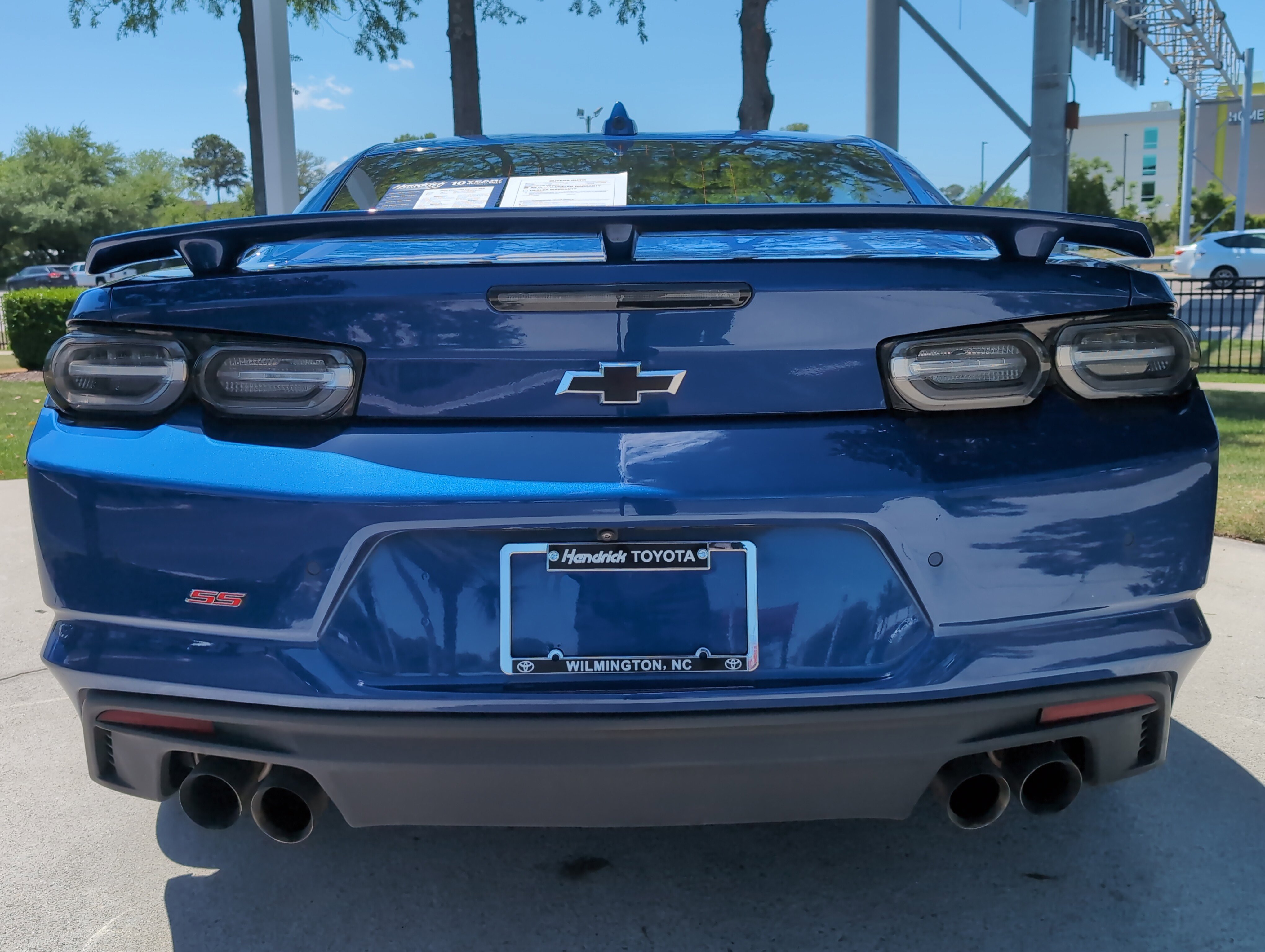 Used 2023 Chevrolet Camaro SS RWD image 9