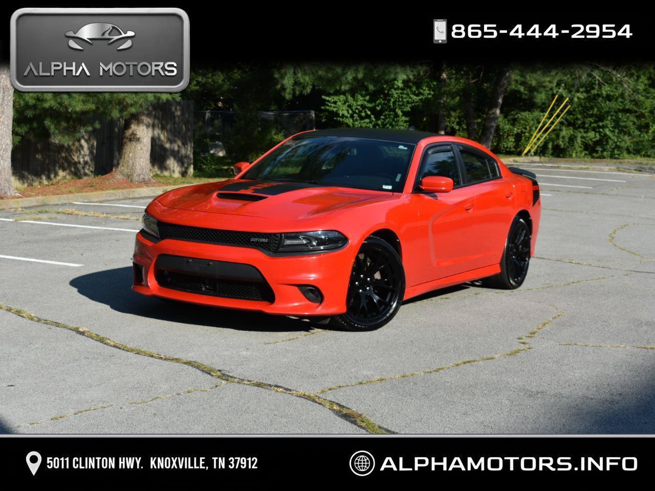 Used 2017 Dodge Charger R/T RWD image 1