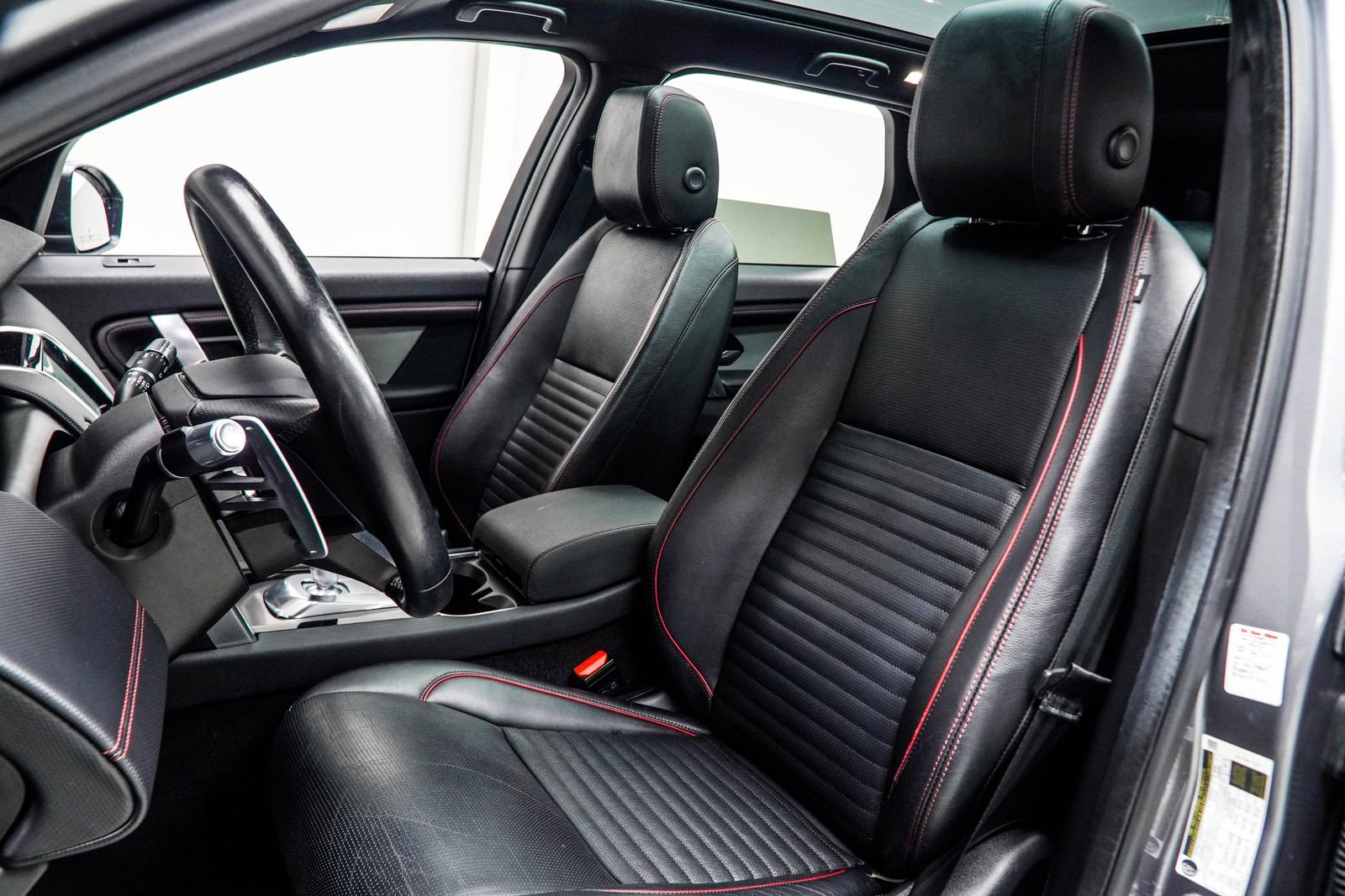 Used 2021 Land Rover Discovery Sport S R-Dynamic image 35