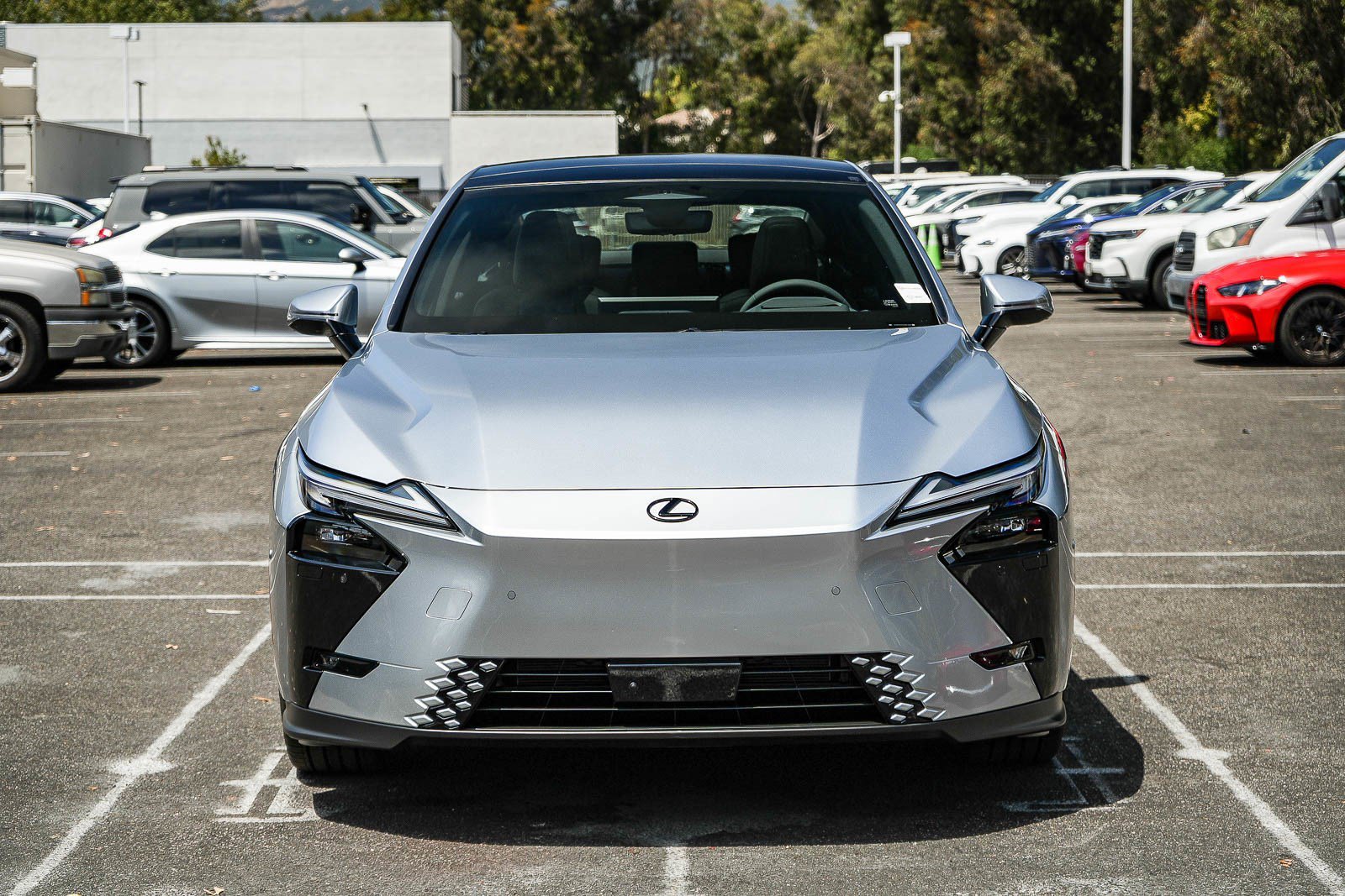 New 2026 Lexus ES 500e AWD/4WD image 2