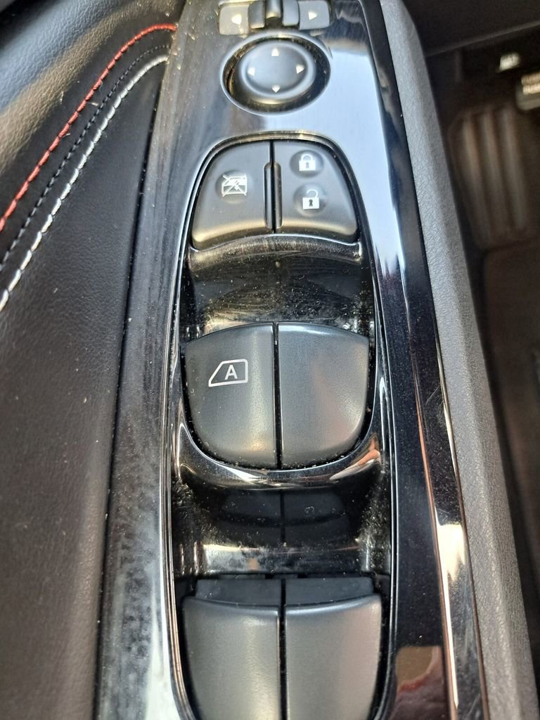 Used 2023 Nissan Altima 2.5 SR w/ SR Premium Package image 16