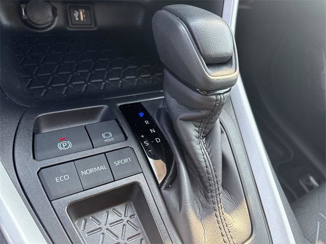 Certified 2025 Toyota RAV4 XLE w/ Convenience Package image 20