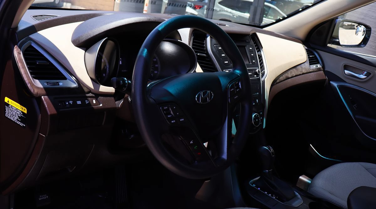 Used 2018 Hyundai Santa Fe Sport FWD image 38