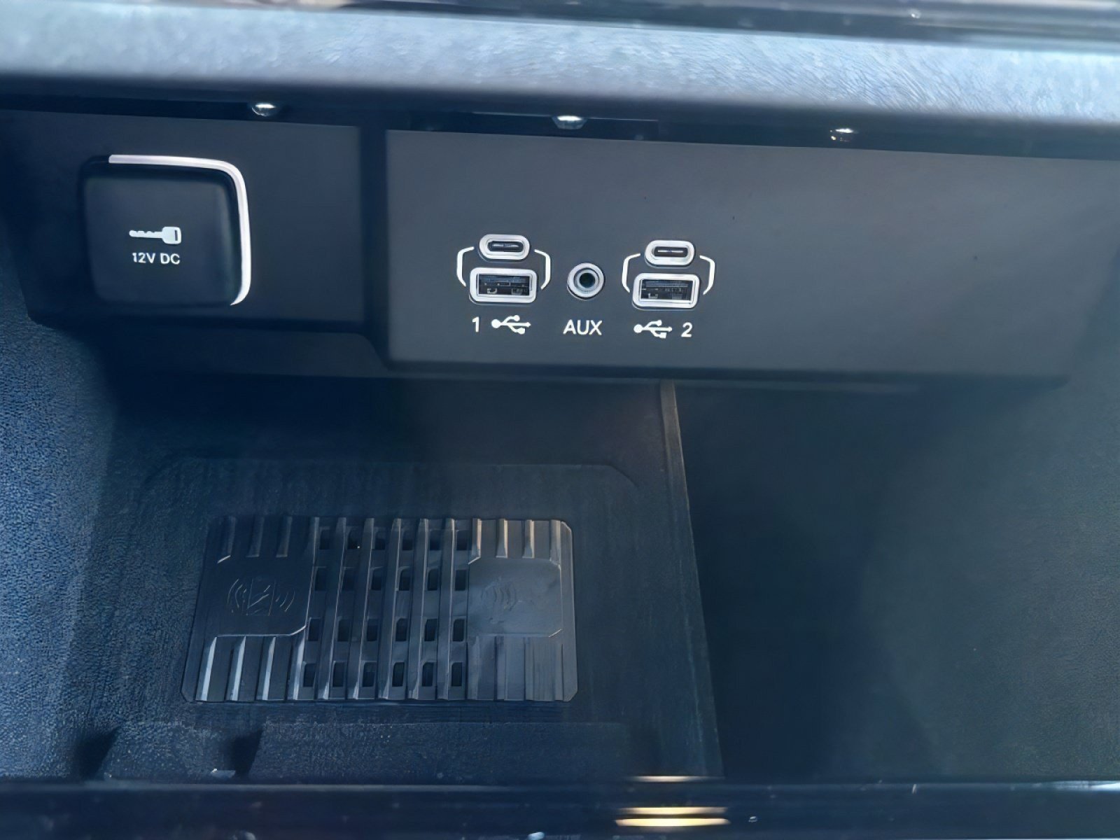 New 2026 Jeep Grand Wagoneer Limited AWD/4WD image 16