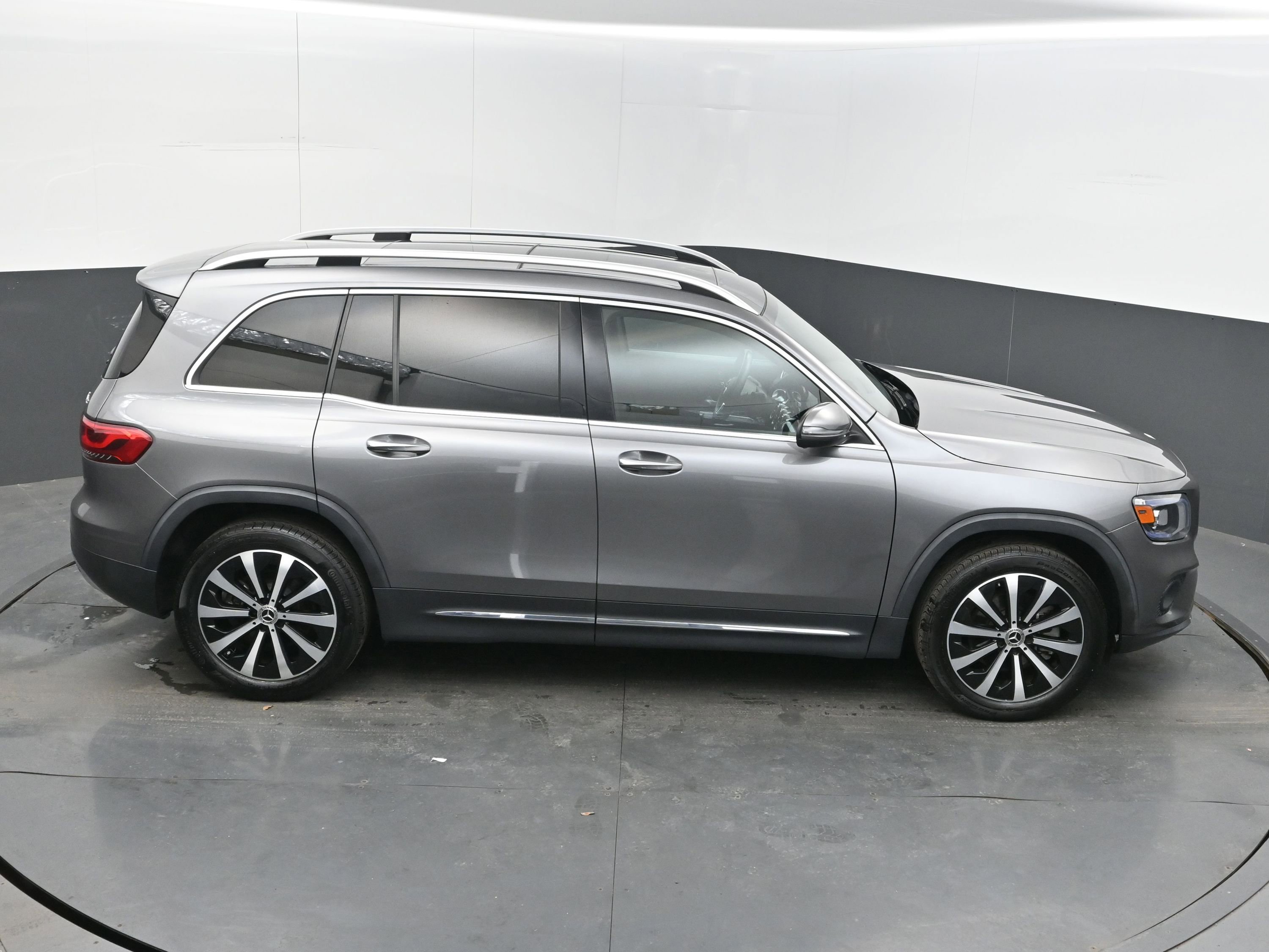 Used 2023 Mercedes-Benz GLB 250 GLB 250 image 37