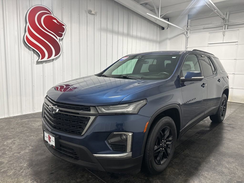 Used 2022 Chevrolet Traverse LT w/ Midnight/Sport Edition AWD/4WD image 1