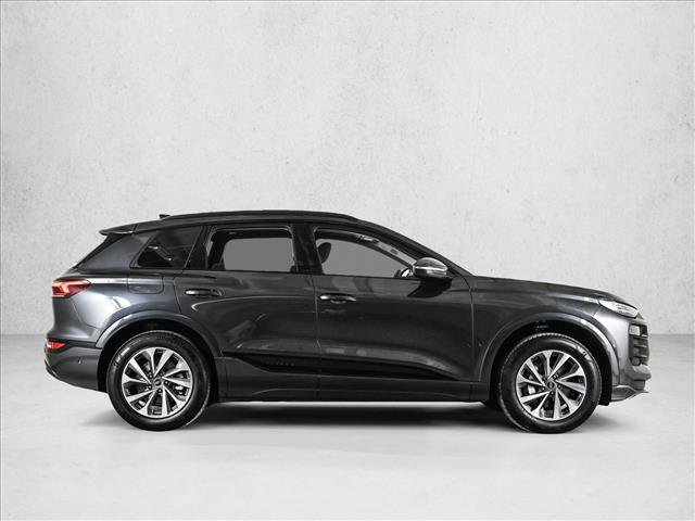 Certified 2025 Audi Q6 e-tron Premium Plus w/ Premium Plus image 4