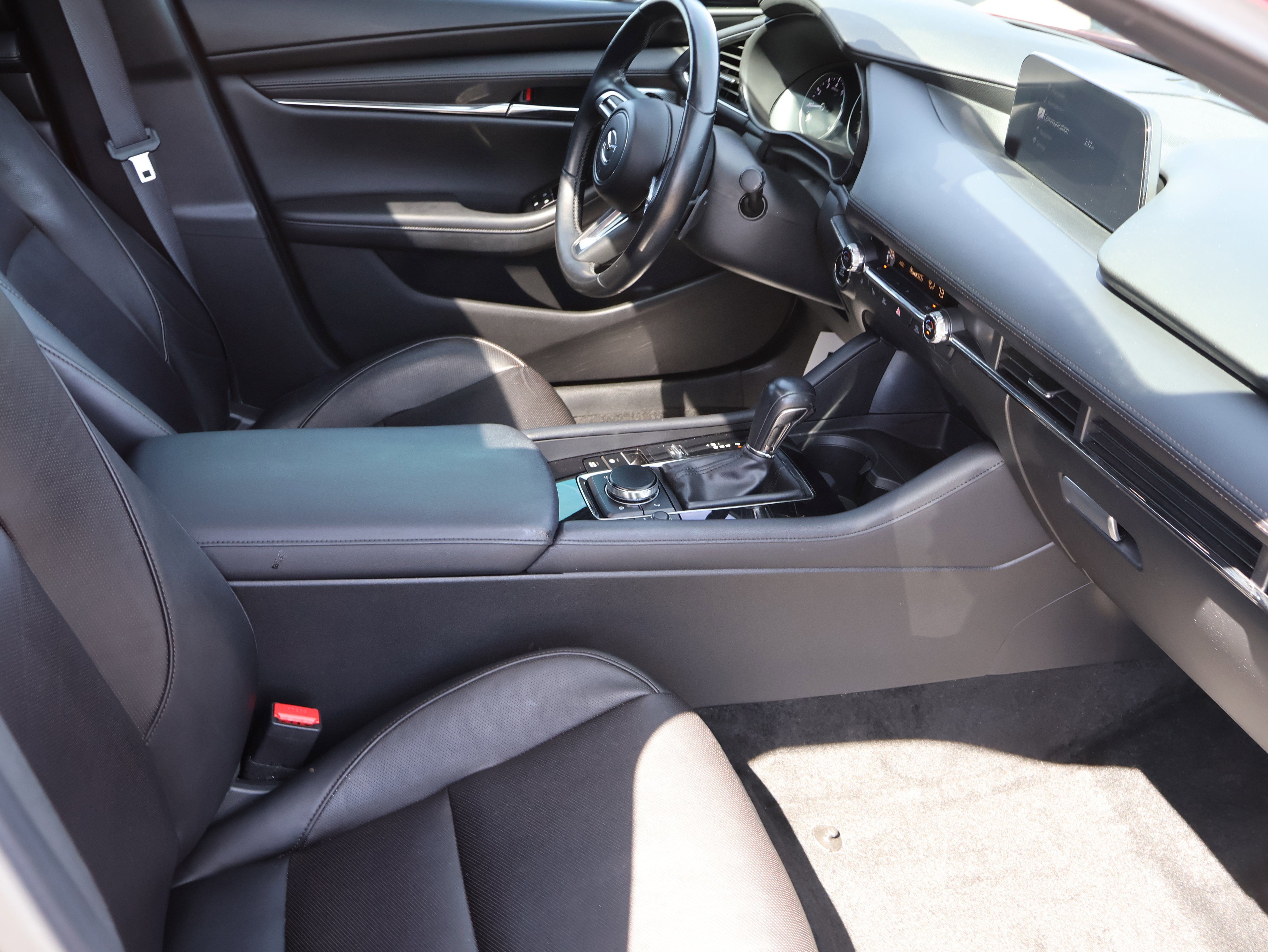 Used 2022 MAZDA MAZDA3 s w/ Appearance Package image 10