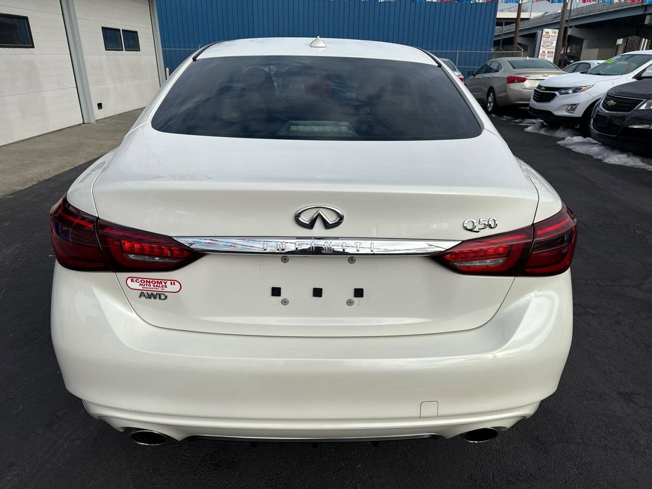 Used 2018 INFINITI Q50 Luxe w/ Essential Package (3.0T Luxe) AWD/4WD image 4