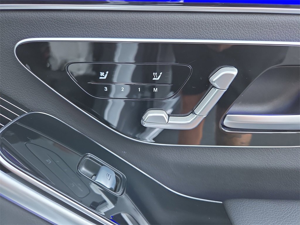 Certified 2023 Mercedes-Benz S 500 4MATIC image 18