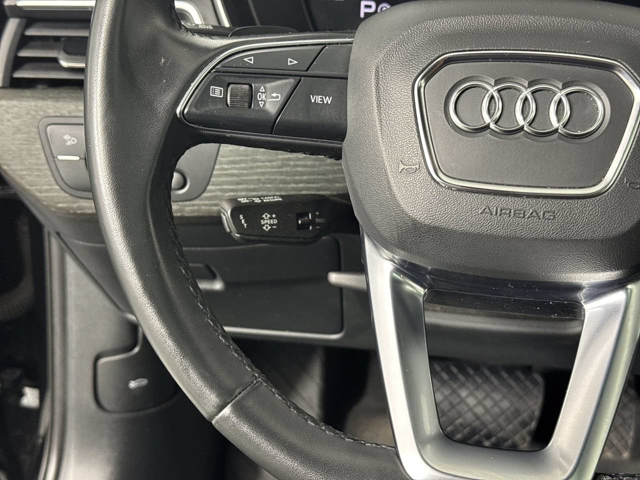 Used 2023 Audi A4 2.0T Premium Plus w/ Premium Plus Package AWD/4WD image 15