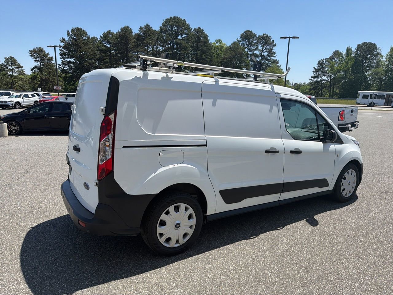 Used 2022 Ford Transit Connect XL FWD image 8