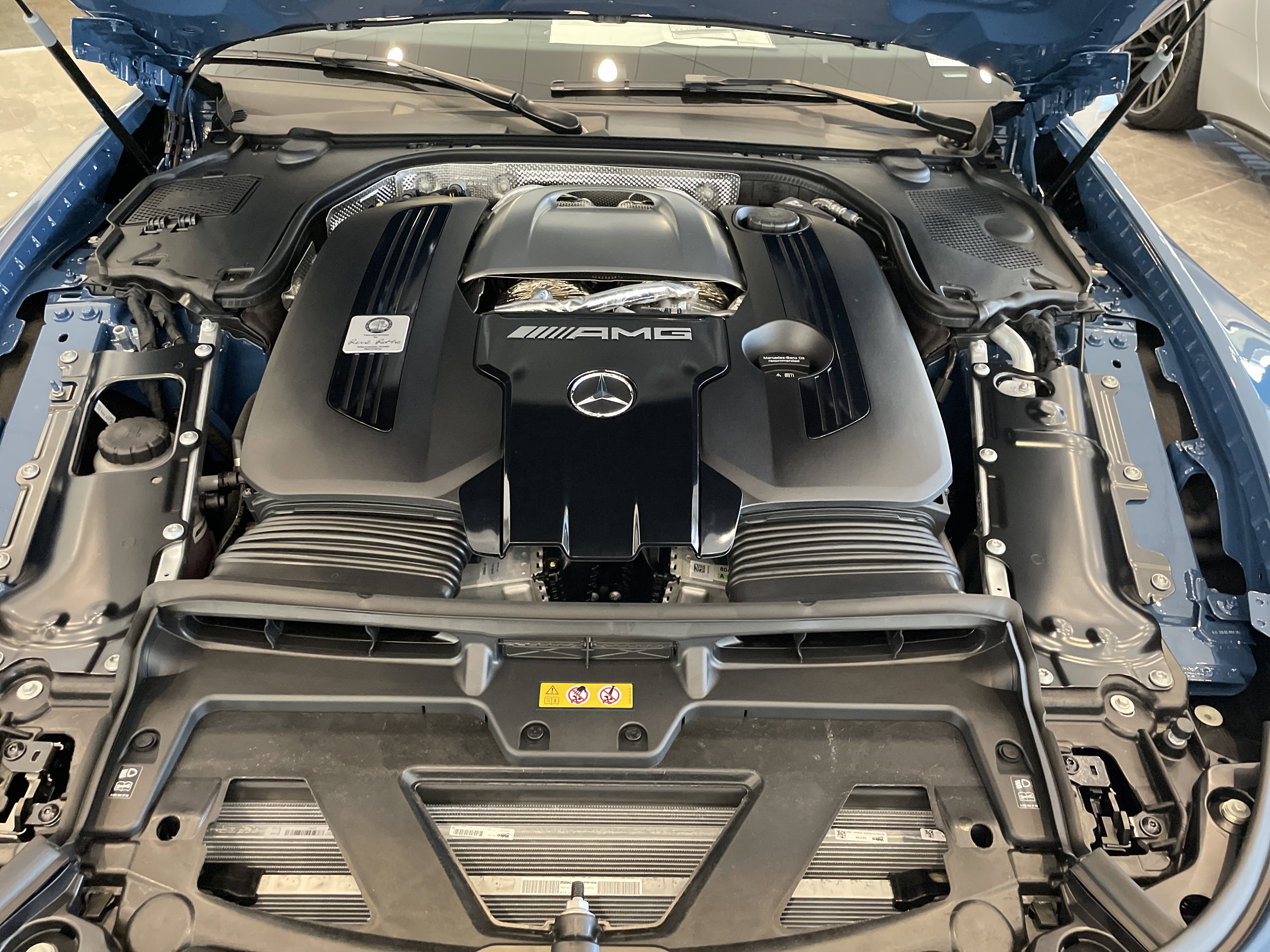 New 2026 Mercedes-Benz SL 63 AMG S e Performance 4MATIC image 48