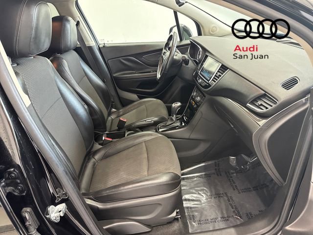 Used 2020 Buick Encore Preferred image 25