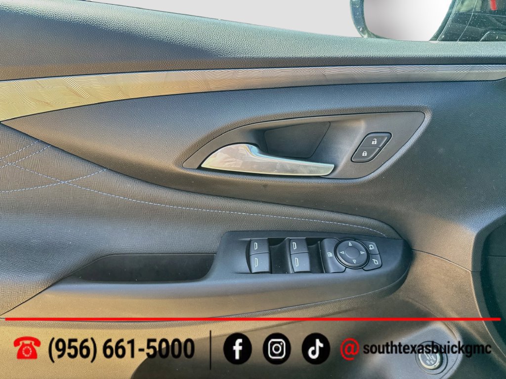 Used 2026 Buick Envista Sport Touring w/ Convenience I Package FWD image 10