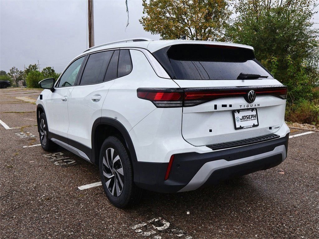 New 2025 Volkswagen Tiguan S image 3