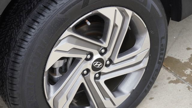 Used 2022 Hyundai Santa Fe SEL image 11