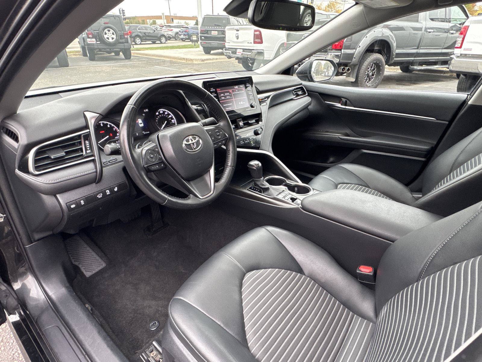 Used 2023 Toyota Camry SE w/ Cold Weather Package AWD/4WD image 16
