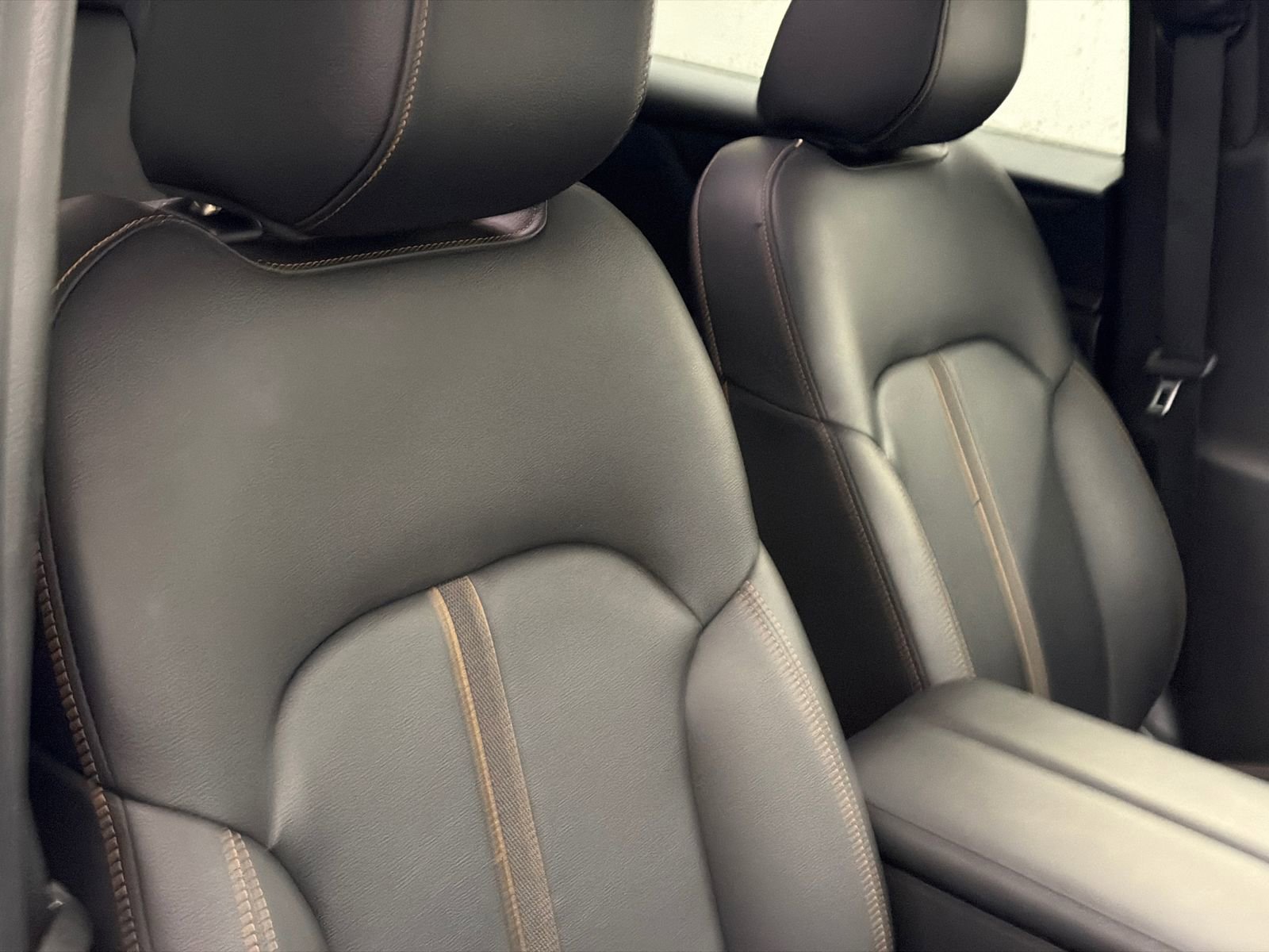 Used 2025 MAZDA CX-90 3.3 Turbo w/ Select Package image 10