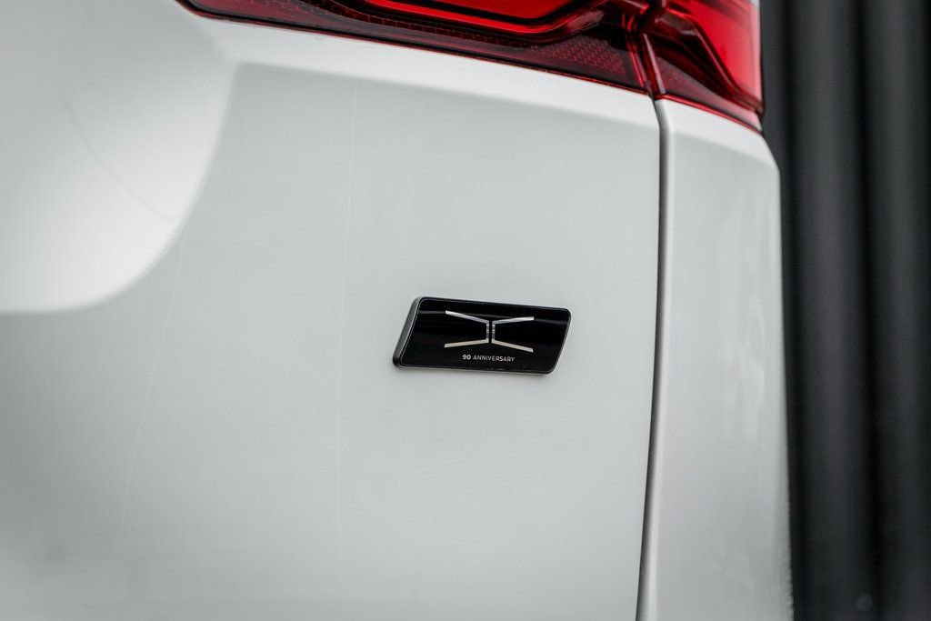 New 2026 Jaguar F-PACE R-Dynamic S image 7