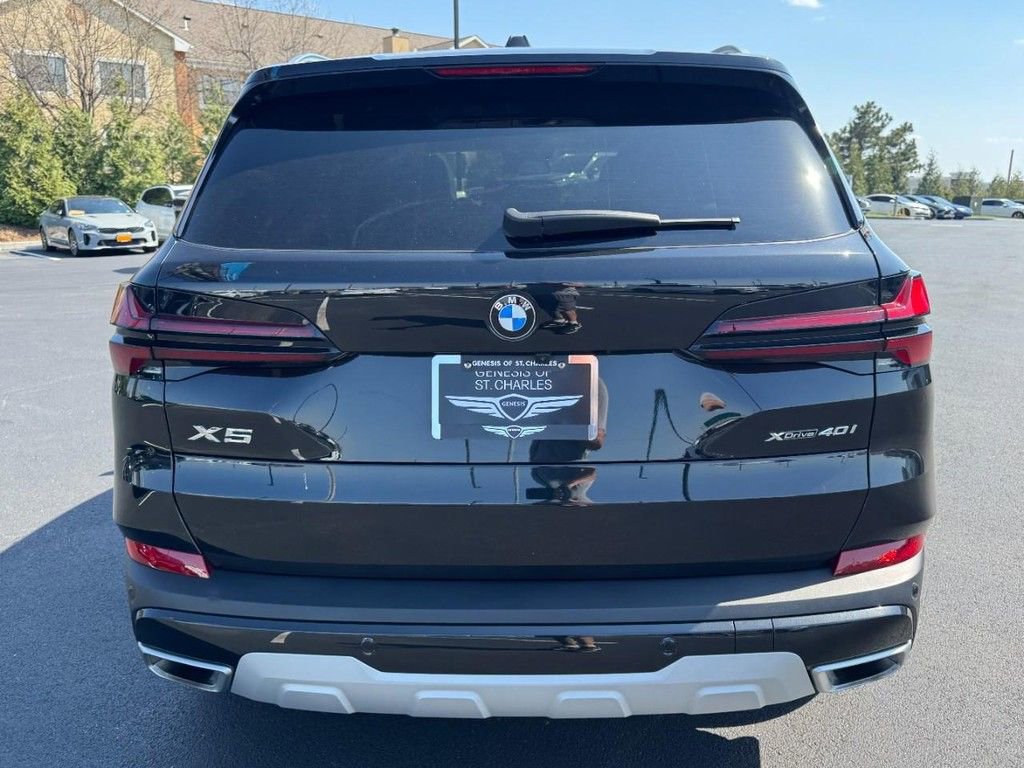 Used 2025 BMW X5 xDrive40i w/ Premium Package image 4