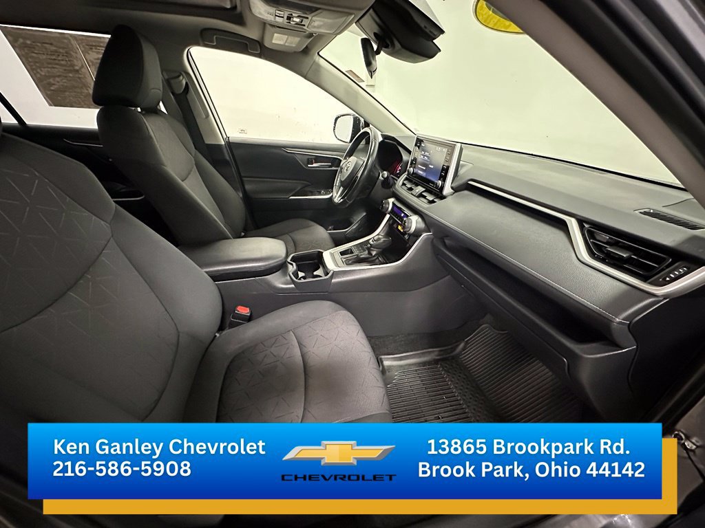 Used 2019 Toyota RAV4 XLE w/ Convenience Package AWD/4WD image 24