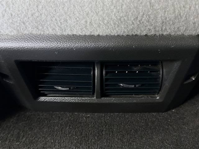 Used 2018 RAM 3500 SLT w/ Luxury Group AWD/4WD image 23