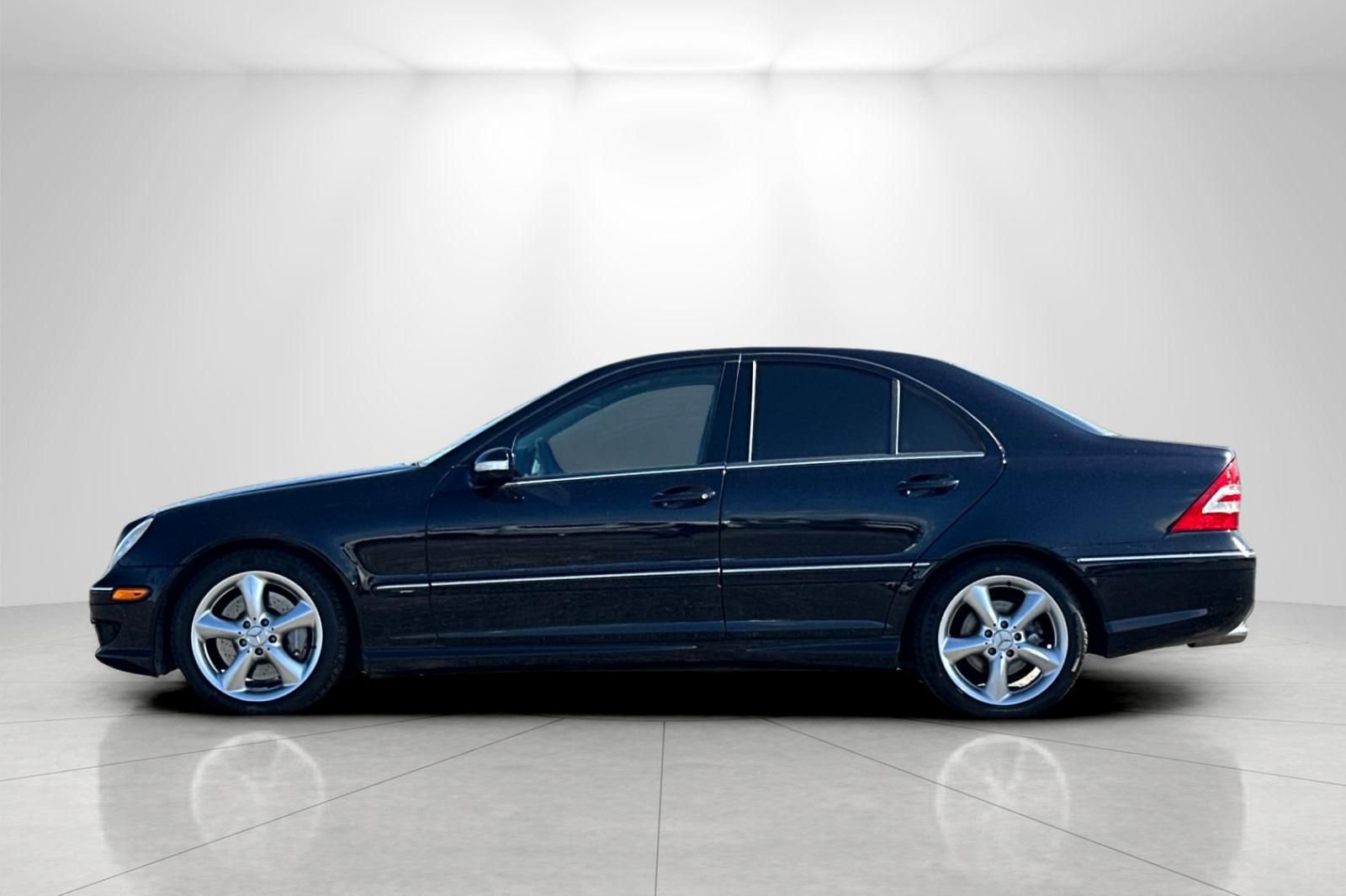 Used 2006 Mercedes-Benz C 230 Sedan image 6