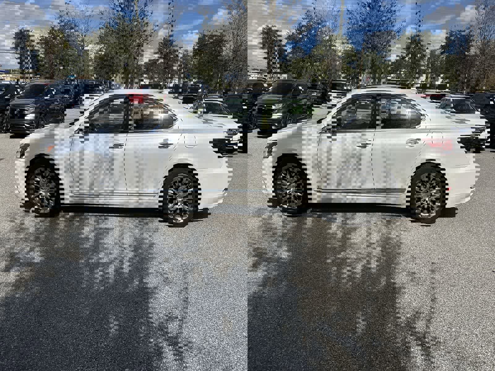 Used 2016 Lexus LS 460 w/ Comfort Package image 3