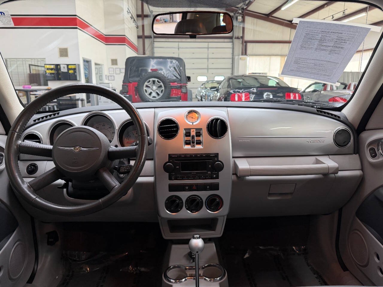 Used 2010 Chrysler PT Cruiser FWD image 20