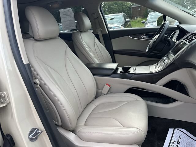 Used 2018 Lincoln MKX Reserve w/ Lincoln MKX Climate Package AWD/4WD image 34