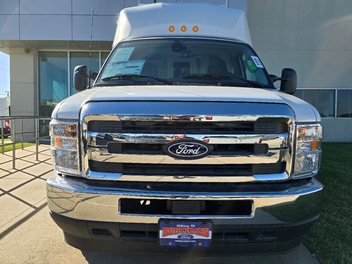 New 2026 Ford E-350 and Econoline 350 Super Duty w/ Power Equipment Group image 7