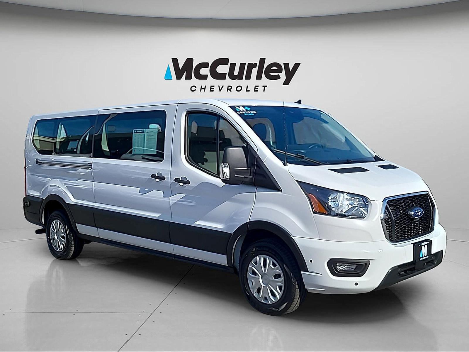 Used 2024 Ford Transit 350 XLT RWD image 1
