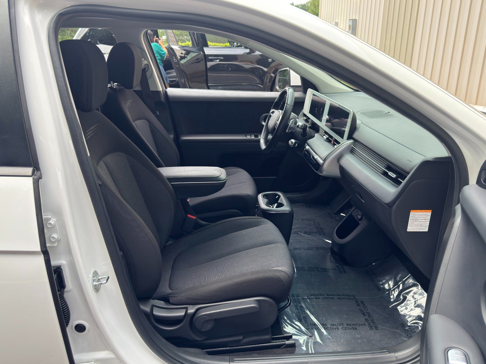 Used 2024 Hyundai Ioniq 5 SE RWD image 14