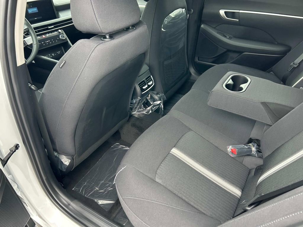 New 2025 Hyundai Sonata SEL image 18