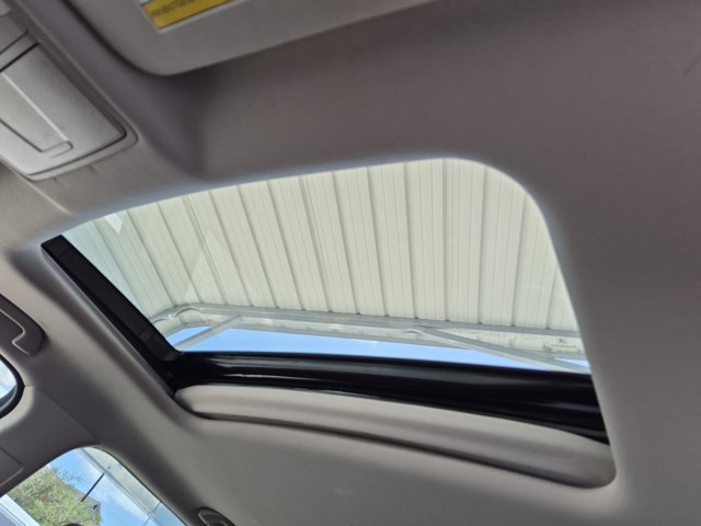 Used 2020 Acura MDX w/ Technology Package FWD image 16
