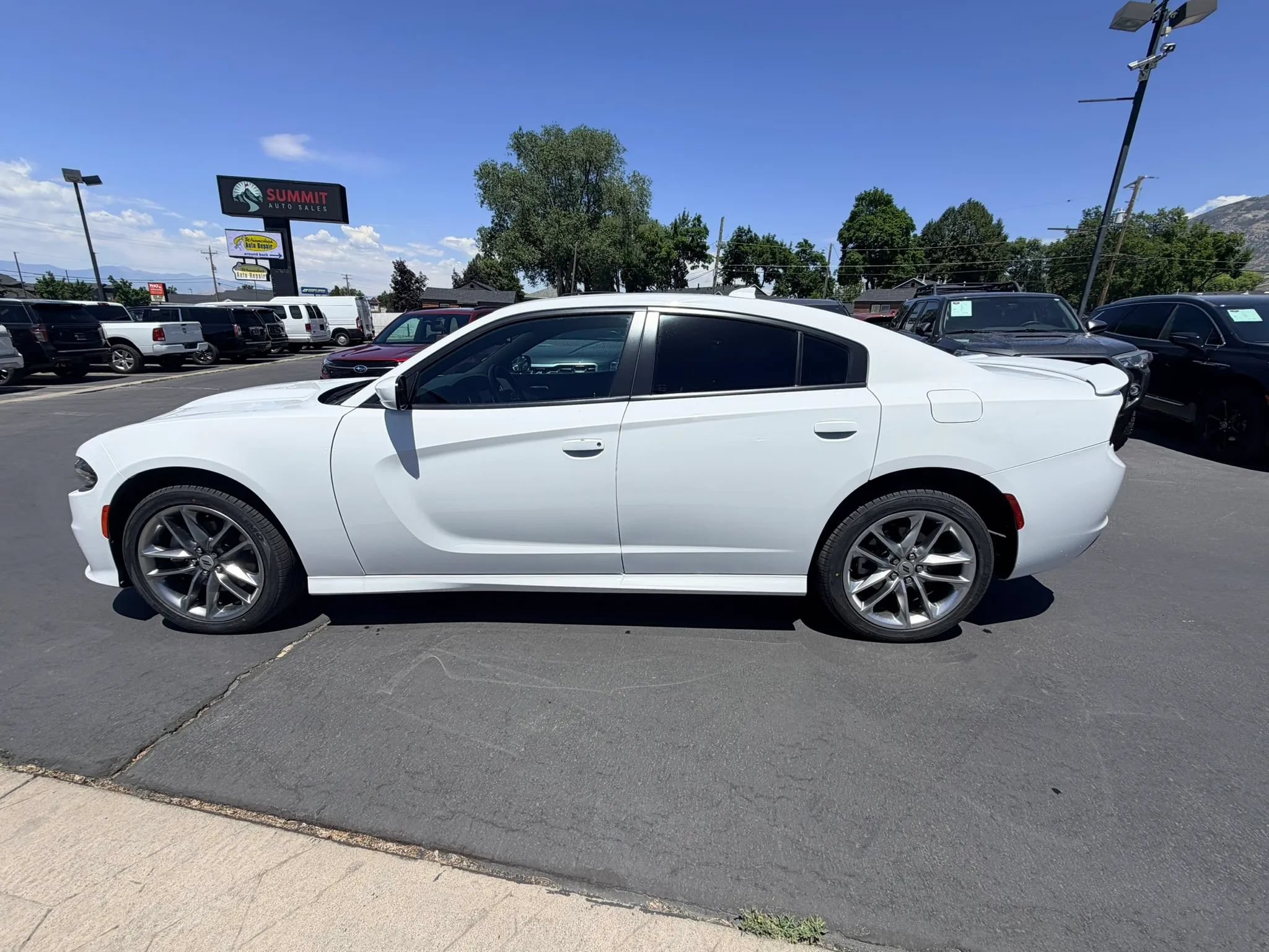 Used 2022 Dodge Charger GT AWD/4WD image 7