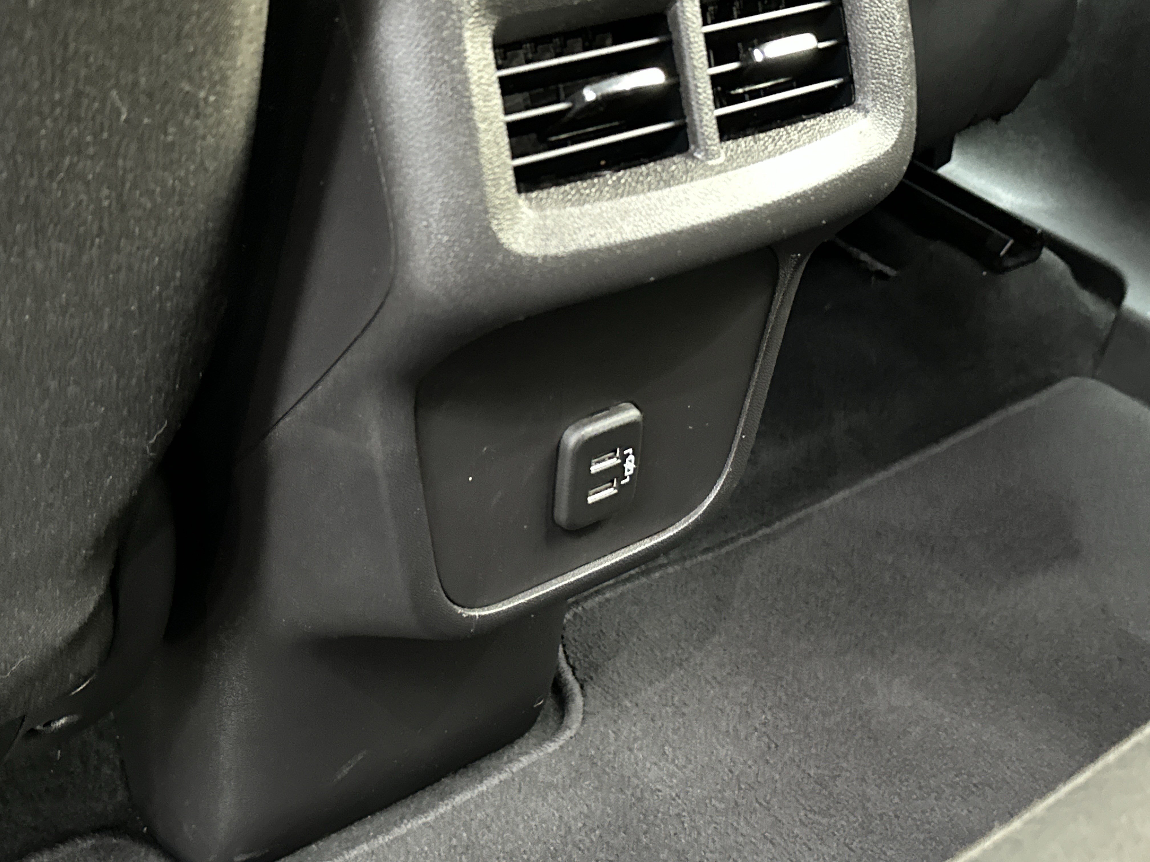 Used 2024 Chevrolet Equinox LT image 13