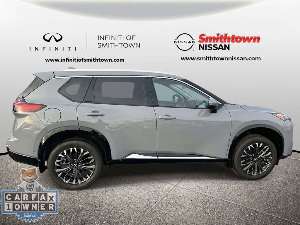 Used 2025 Nissan Rogue Platinum w/ Tech Package AWD/4WD image 7