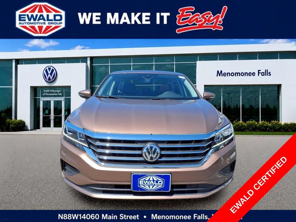 Used 2020 Volkswagen Passat 2.0T SEL FWD image 2