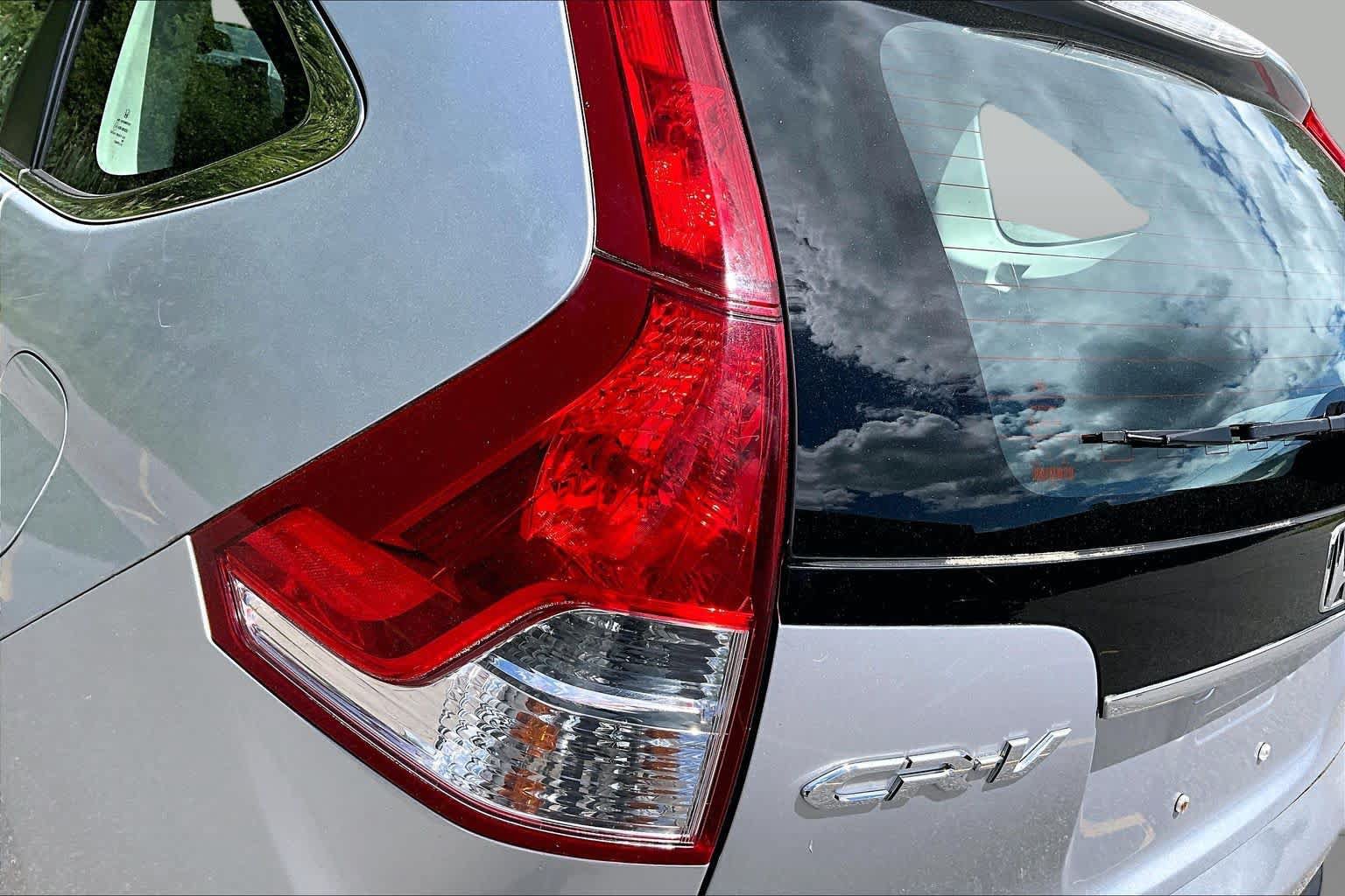 Used 2014 Honda CR-V LX image 27