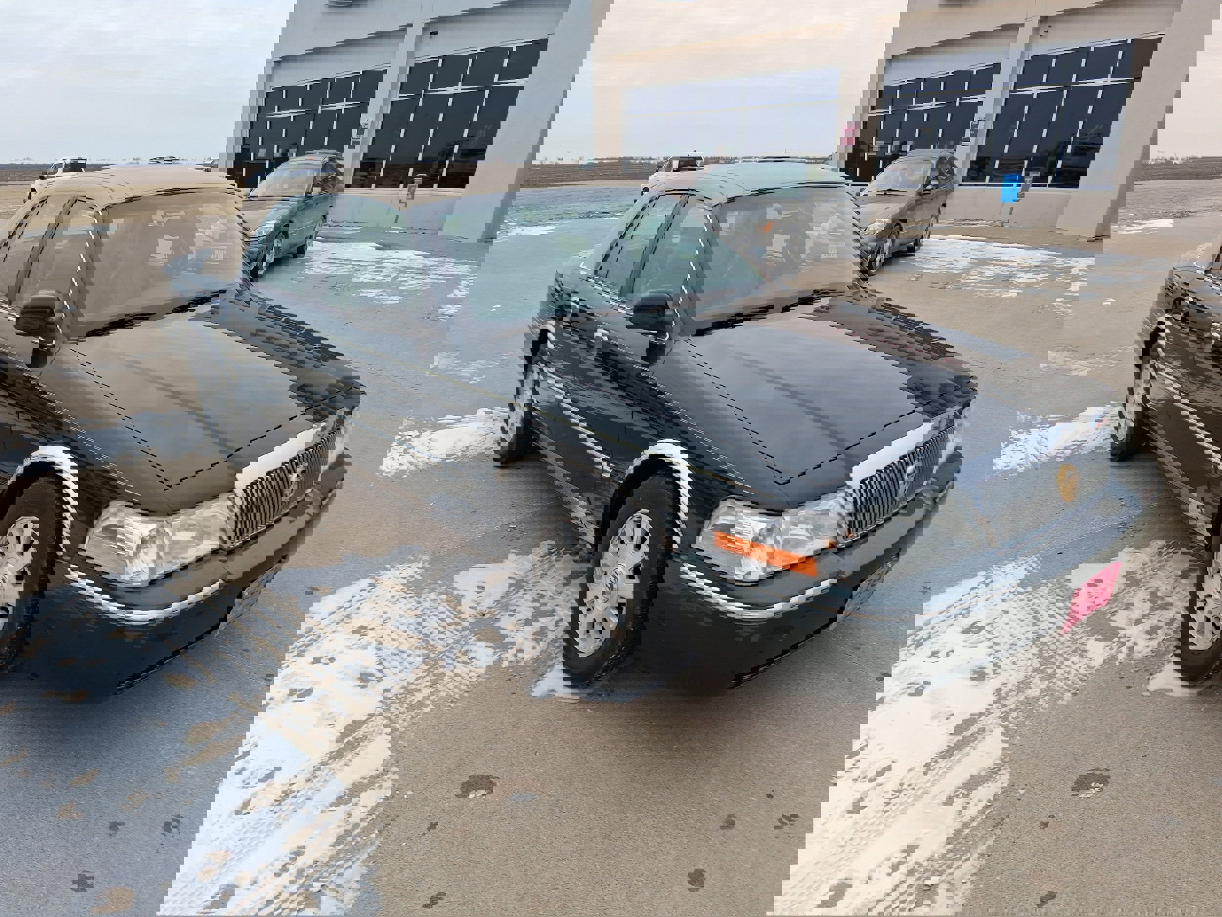 Used 2003 Mercury Grand Marquis LS image 2