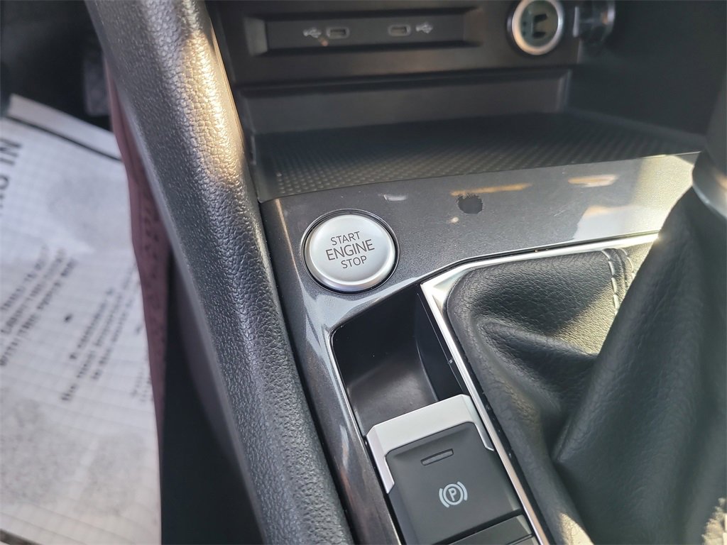 Used 2024 Volkswagen Tiguan S image 19