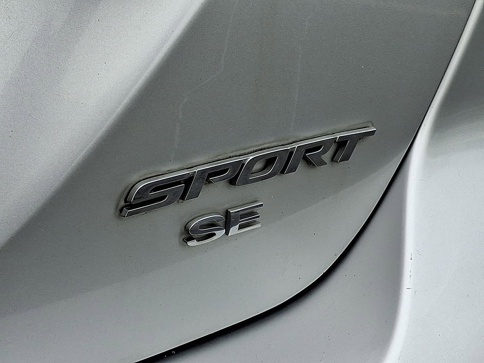 Used 2014 Ford Focus SE w/ Equipment Group 201A image 27