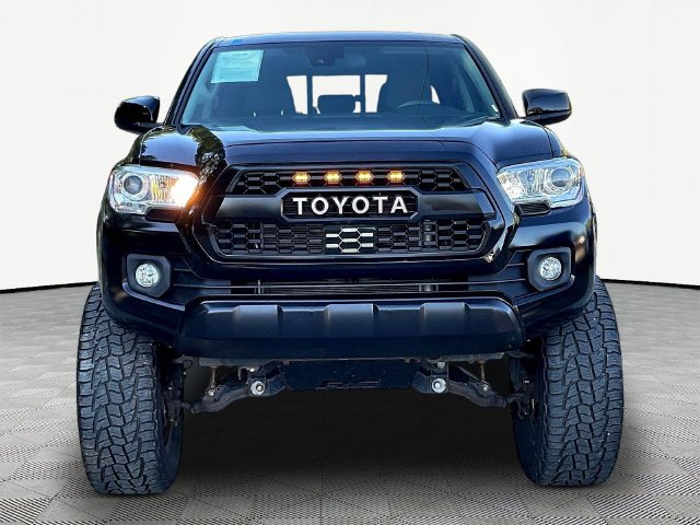 Used 2022 Toyota Tacoma SR w/ SR Convenience Package RWD image 2