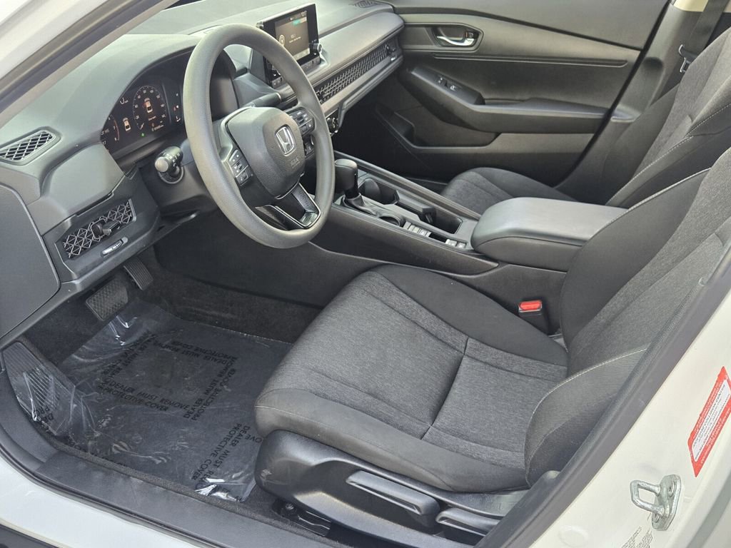 Certified 2023 Honda Accord LX image 11