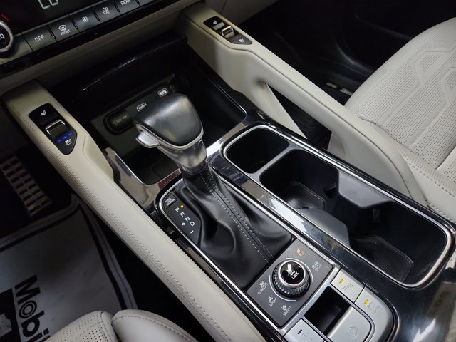 Certified 2022 Kia Telluride SX w/ SX Prestige Package image 21
