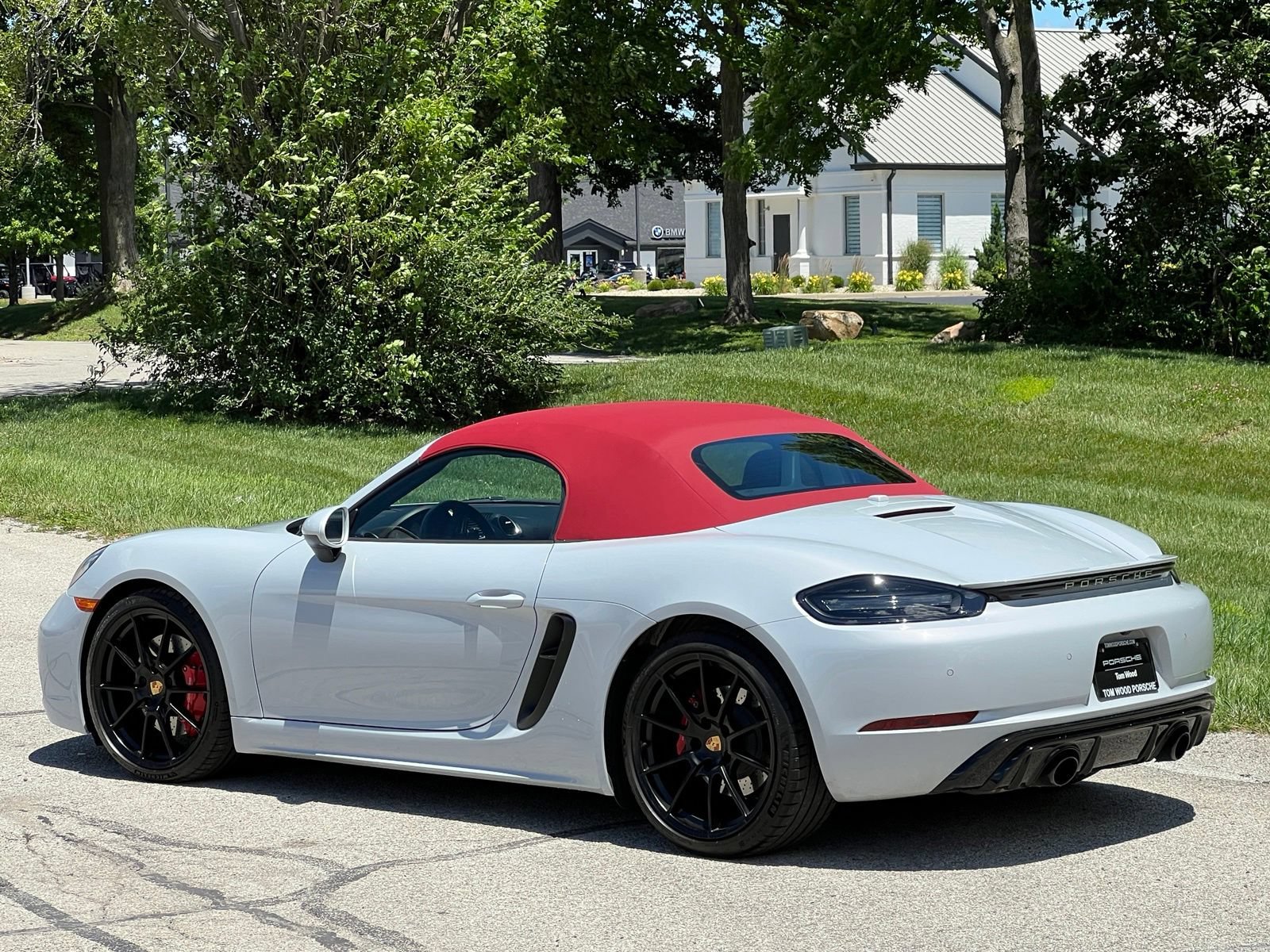 Used 2025 Porsche 718 Boxster GTS RWD image 3