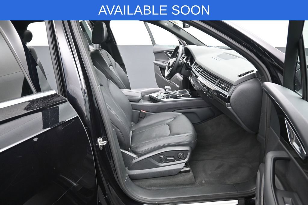Used 2017 Audi Q7 3.0T Premium Plus w/ Premium Plus Package AWD/4WD image 38