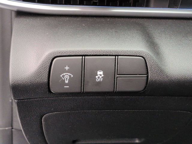 Used 2024 Hyundai Elantra SEL w/ Convenience Package image 26